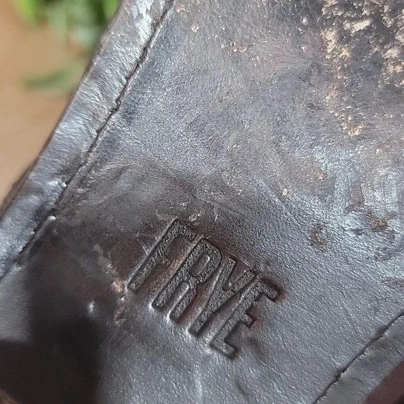 Vintage Frye Carson Dark Brown Leather Lace Up Booties - Picture 10 of 16